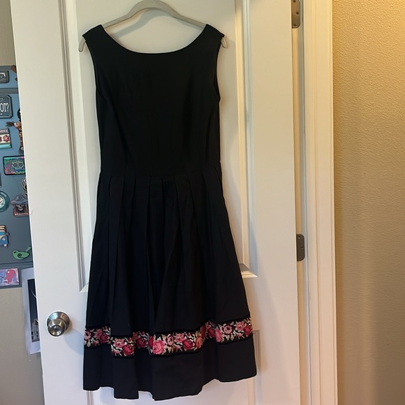 VINTAGE Dirndl - black, size 10 US - 42 EU - Picture 4 of 6